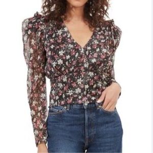 NWT Astr the label Beverly  V-Neck Blouse